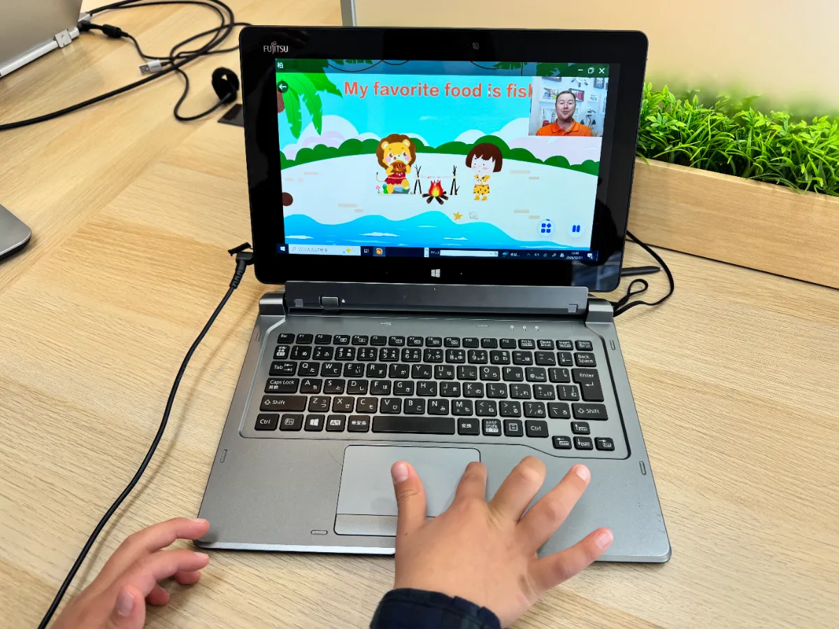 お子様の英語学習について悩む保護者