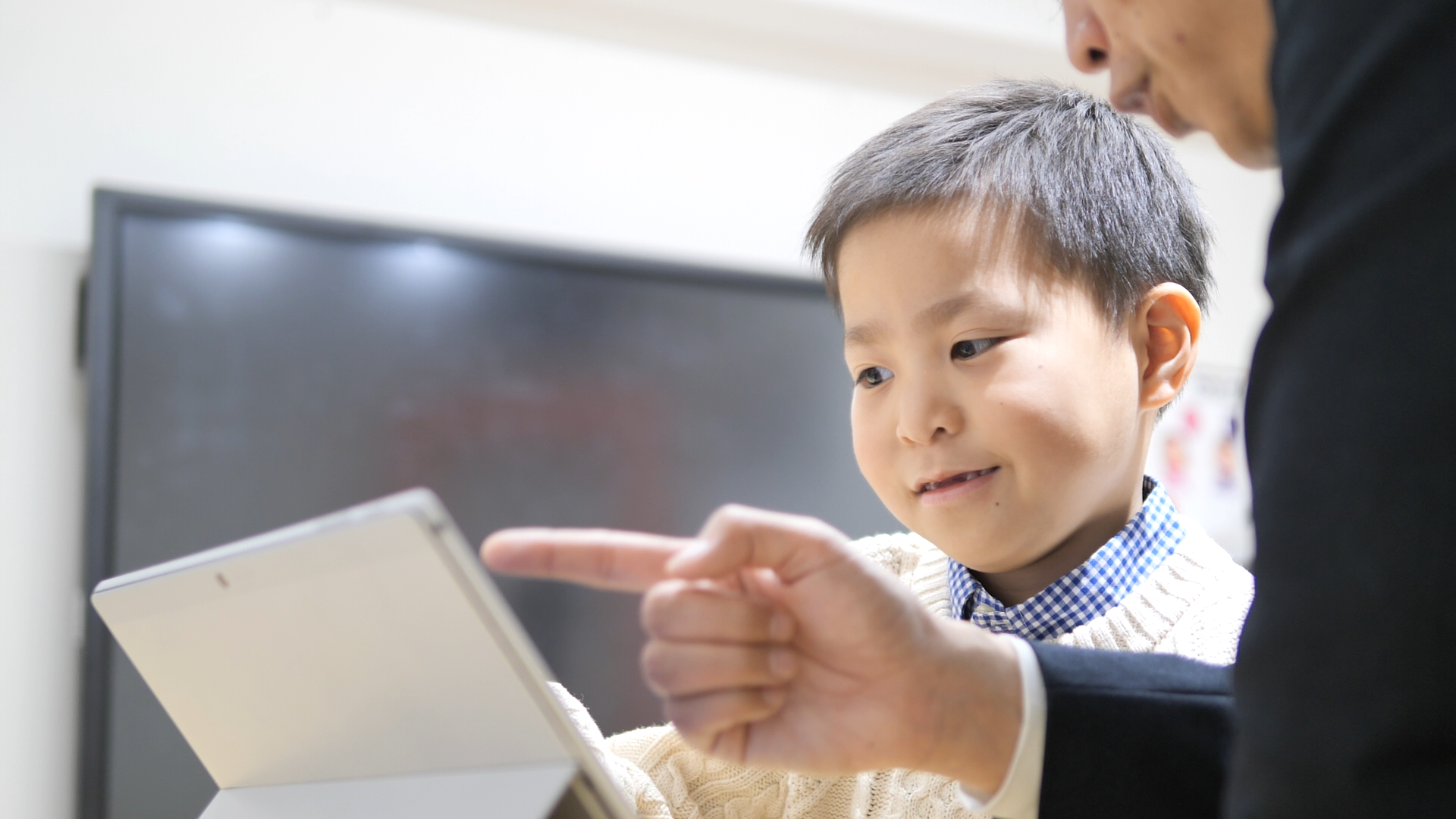 英語を学ぶ生徒